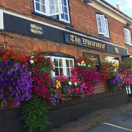 The Wheatsheaf Bramley Surrey Hotel Exterior photo